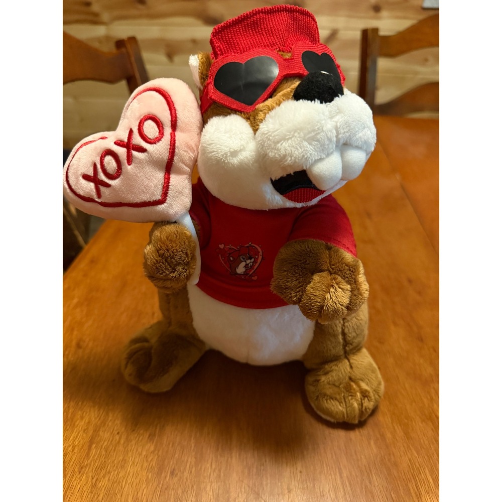 Buc-ee's Valentine Beaver Plush 2026 Sucker for Buc-ee's XOXO Heart 12" Mascot